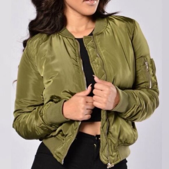 Fashion Nova Poppin Olive Green Bomber Jacket Size XS Coat Padded Puffer Boho - Picture 2 of 12